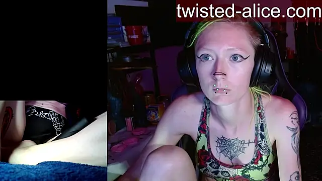 alicewonder09 online show from 05.28.26