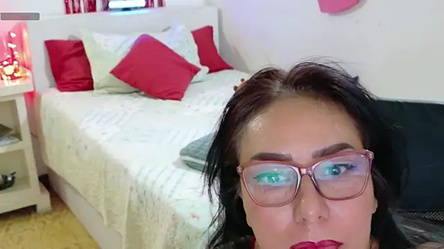 hottplay online show from 02.12.26