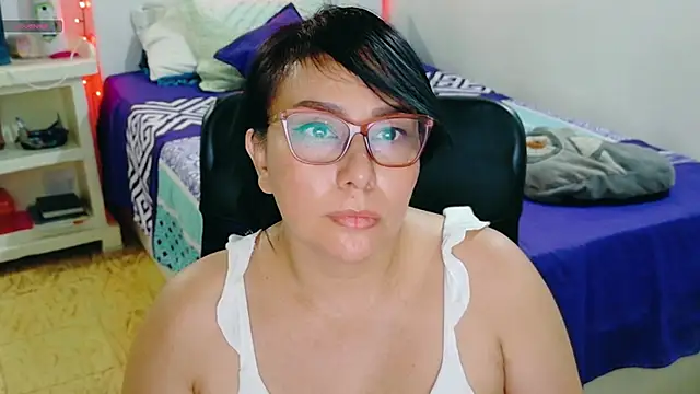 hottplay online show from 03.05.26