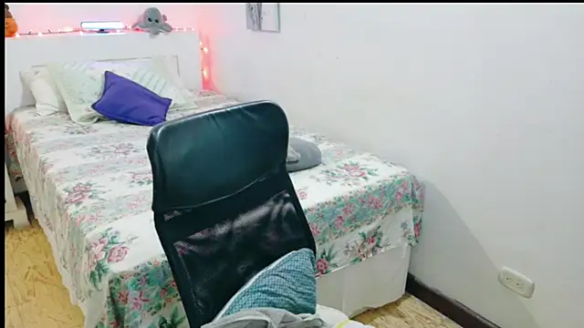 hottplay online show from 03.25.26