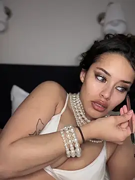 MistressBelleNoire online show from 02.15.25