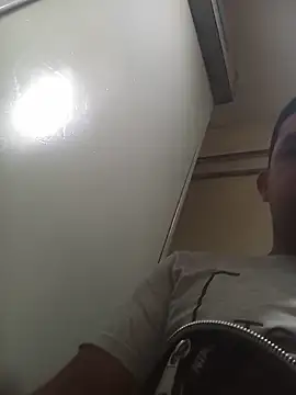 Snapshot of El-reyleon chatting on 06.29.26 El-reyleon online show from 06.29.26