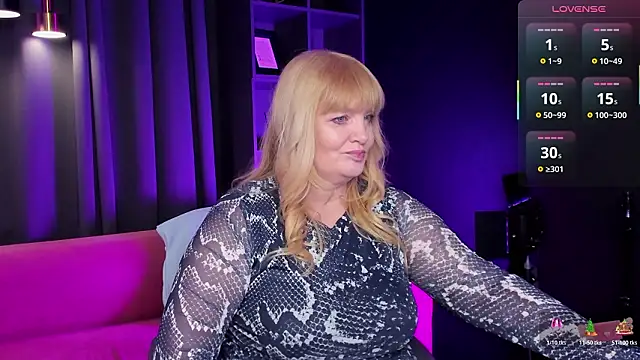 Snapshot of NicoleKind chatting on 02.07.26 NicoleKind online show from 02.07.26