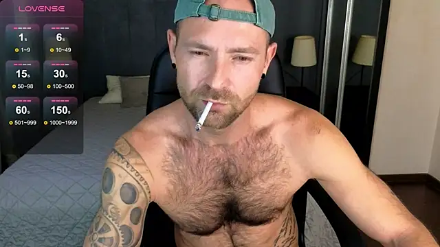 Snapshot of Rory_Reed chatting on 10.08.25 Rory Reed online show from 10.08.25