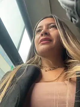 alana 69 online show from 02.13.25