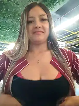 alana 69 online show from 02.26.25