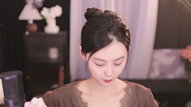 Ocean--Lili online show from 01.23.25