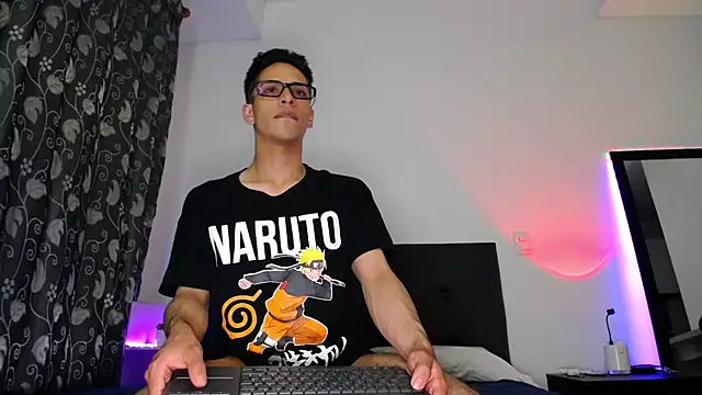 Snapshot of aodaboyyy chatting on 12.29.24 aodaboyyy online show from 12.29.24