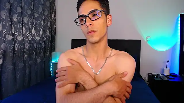 Snapshot of aodaboyyy chatting on 01.09.25 aodaboyyy online show from 01.09.25