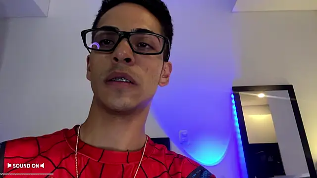 Snapshot of aodaboyyy chatting on 02.14.25 aodaboyyy online show from 02.14.25