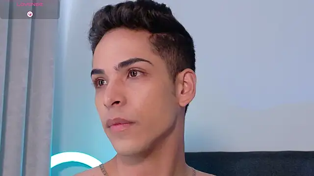 Snapshot of aodaboyyy chatting on 09.11.25 aodaboyyy online show from 09.11.25