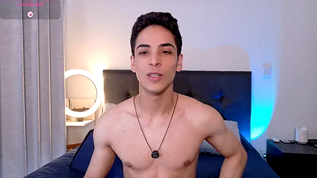 Snapshot of aodaboyyy chatting on 09.24.25 aodaboyyy online show from 09.24.25