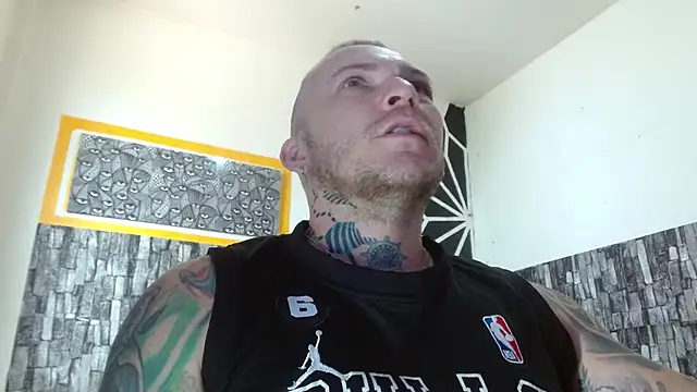 stripnolimits online show from 01.10.26