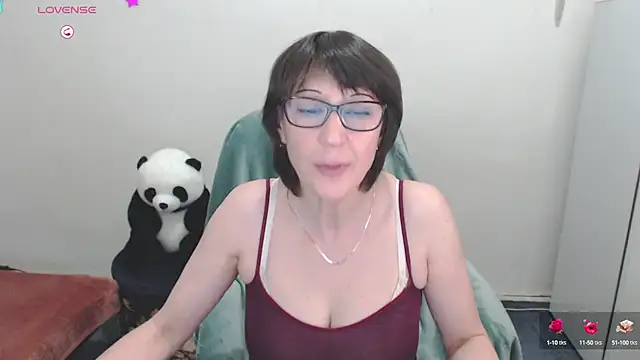 Ammillia online show from 12.06.24