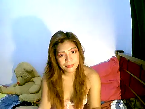 Snapshot of sweetvirginia01 chatting on 03.12.25 sweetvirginia01 online show from 03.12.25