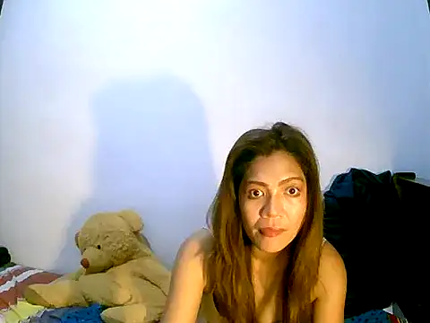 Snapshot of sweetvirginia01 chatting on 09.10.25 sweetvirginia01 online show from 09.10.25