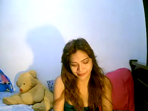 Snapshot of sweetvirginia01 chatting on 11.06.25 sweetvirginia01 online show from 11.06.25