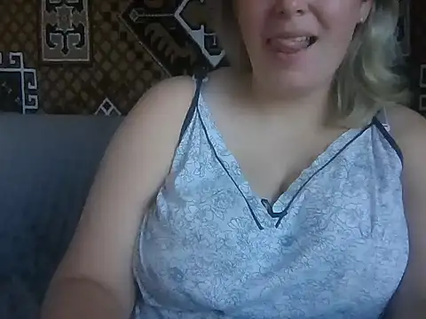 Diana Britt online show from 09.20.25