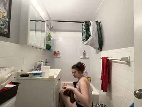 Snowbunnycake 131 online show from 11.03.25