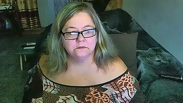 sex2 online show from 10.17.25