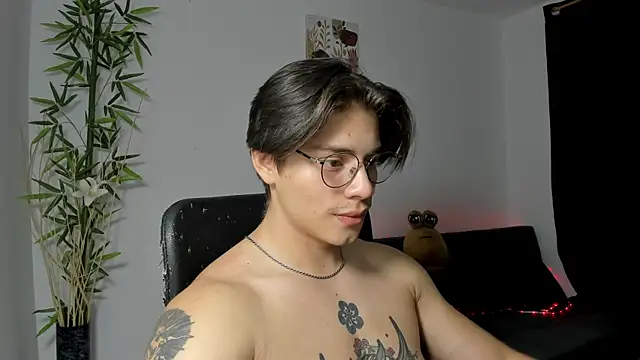 Giordano Russo online show from 01.10.25