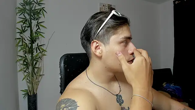 Giordano Russo online show from 03.05.25