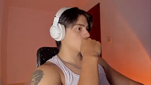 Giordano Russo online show from 12.01.25