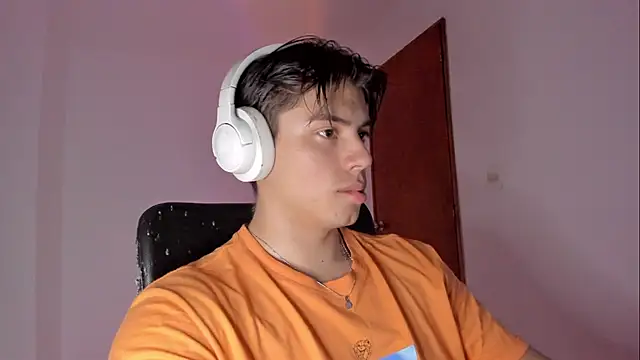 Giordano Russo online show from 02.13.26