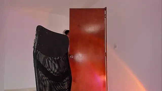 Giordano Russo online show from 03.06.26