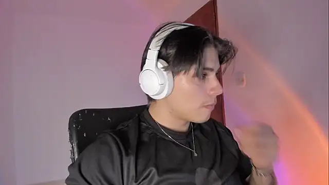 Giordano Russo online show from 03.17.26