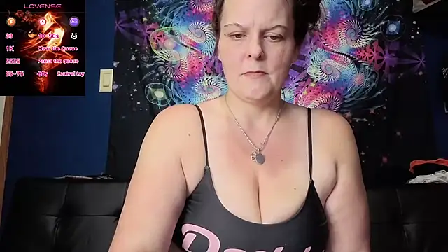 Snapshot of fieryrebel chatting on 10.30.25 fieryrebel online show from 10.30.25