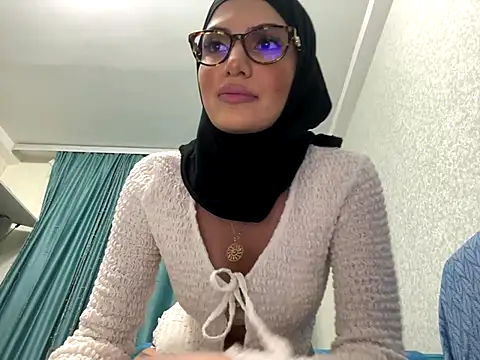 GumusGuray online show from 12.06.24