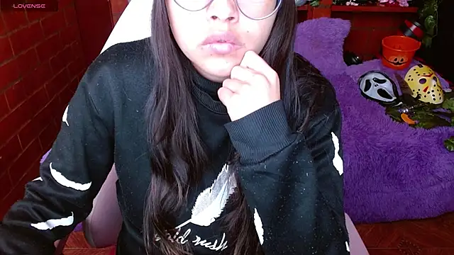 MidoriQuiinn online show from 10.14.25