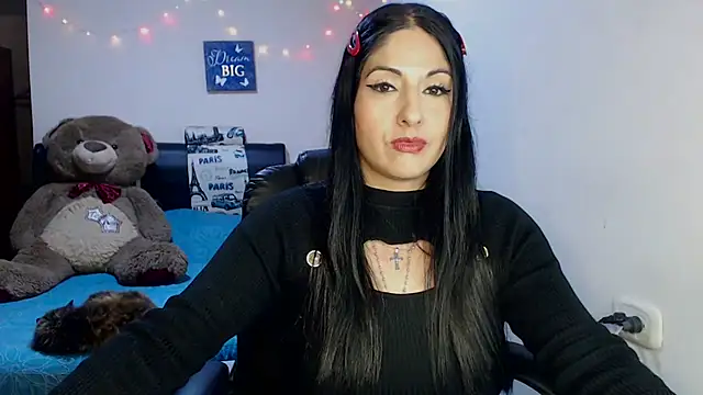 Snapshot of sahtlove1 chatting on 11.12.25 sahtlove1 online show from 11.12.25