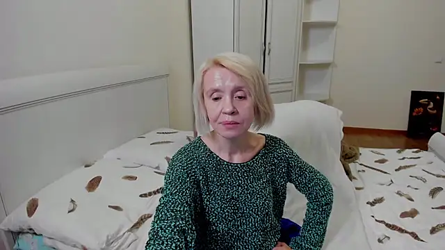 aminalive online show from 10.11.25