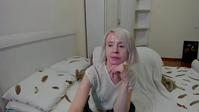 aminalive online show from 10.21.25