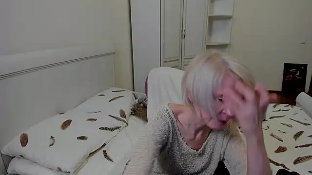 aminalive online show from 10.30.25