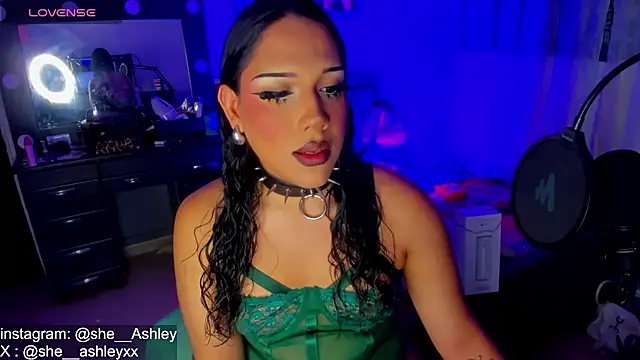 SWEET ALICEXX online show from 10.18.25