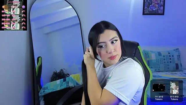 caroline23 x online show from 02.01.25
