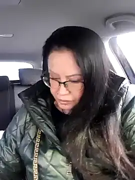 x  KHALEESI  x online show from 01.14.25