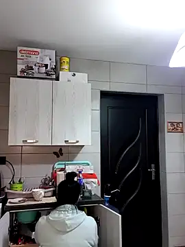 x  KHALEESI  x online show from 02.11.25