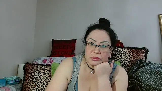 x  KHALEESI  x online show from 03.19.25