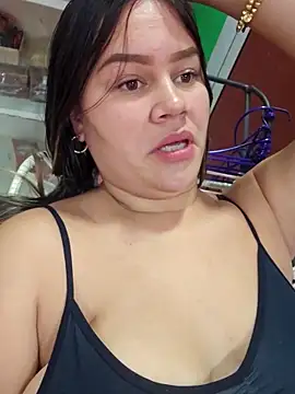 sweet lucia online show from 03.27.26