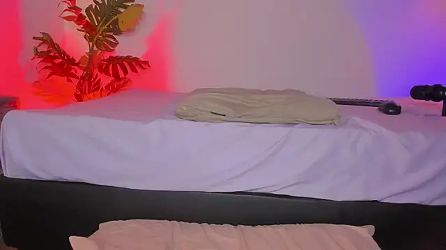 hot booty  online show from 12.03.25