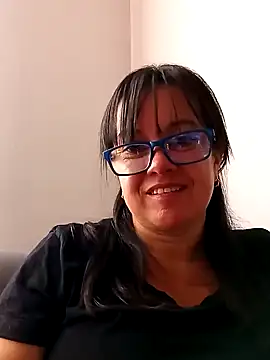 Sonialorens  online show from 01.15.25