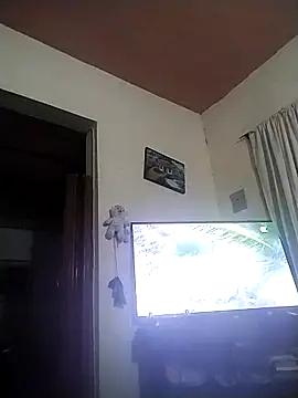 Snapshot of starplss chatting on 02.26.26 starplss online show from 02.26.26