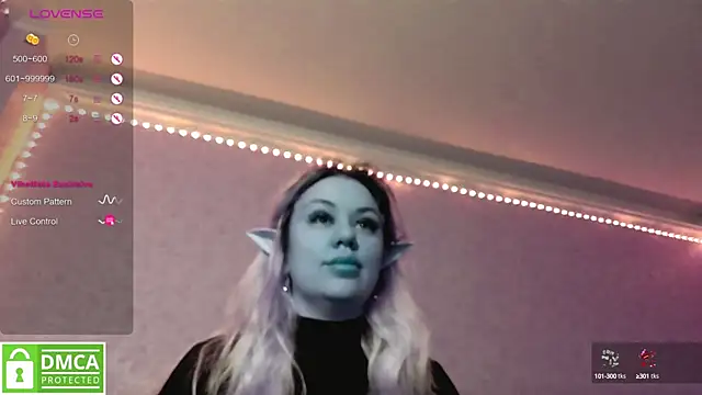 Snapshot of elven_dreams_ chatting on 02.27.25 elven dreams online show from 02.27.25