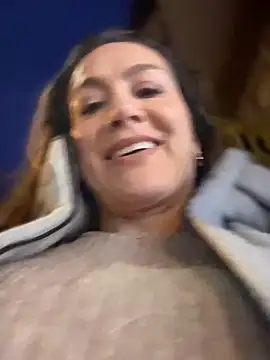 angelitasexy81 online show from 11.25.25