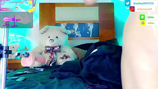 ashley 19xx online show from 11.30.25