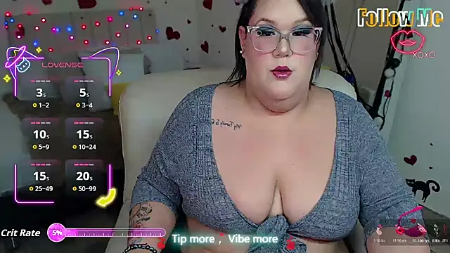 GiannaMorrys online show from 11.30.25